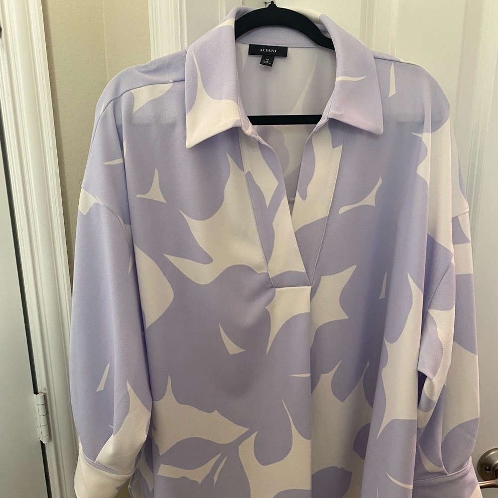 Alfani Elegant White and Lavender Blouse